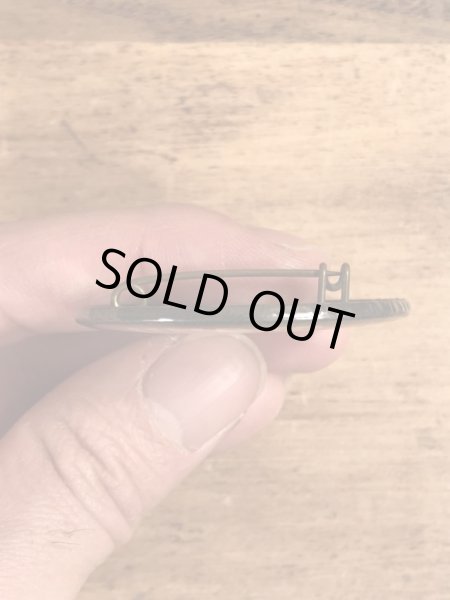 70’sのスマイルフェイスのキャラクターのヴィンテージの缶バッチ