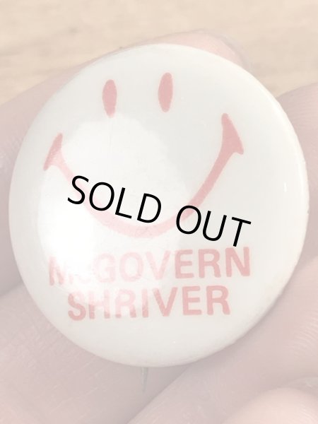 70’sの選挙時のスマイルフェイスが描かれたヴィンテージの缶バッチ