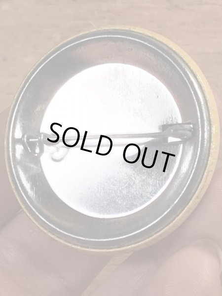 80年代頃のメッセージとスマイルが描かれたビンテージの缶バッチ