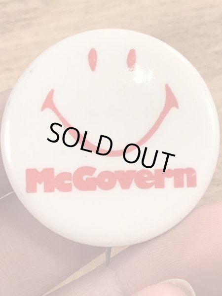 70年代頃の選挙時のスマイルフェイスが描かれたビンテージの缶バッチ