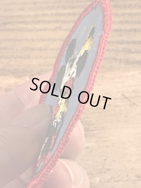 70年代頃のディズニーのミッキーとミニーマウスのビンテージの刺繡ワッペン