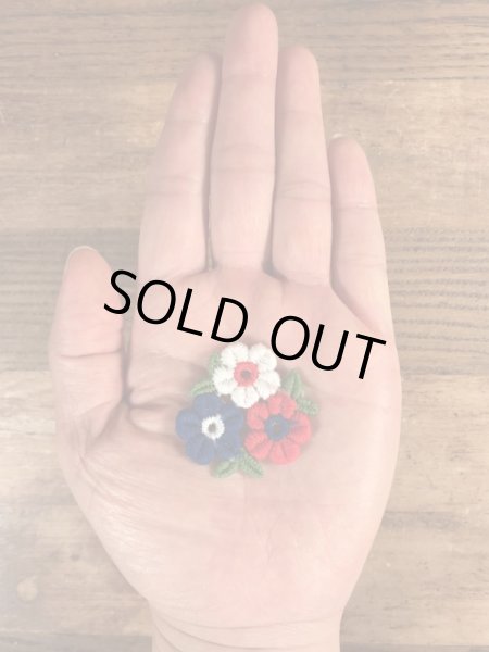 70年代頃の花のビンテージの刺繡ワッペン