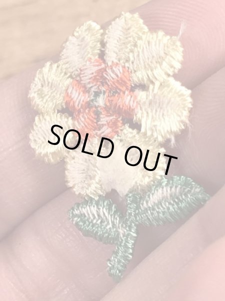 70年代頃の花のビンテージの刺繡ワッペン