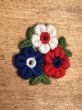 70年代頃の花のビンテージの刺繡ワッペン