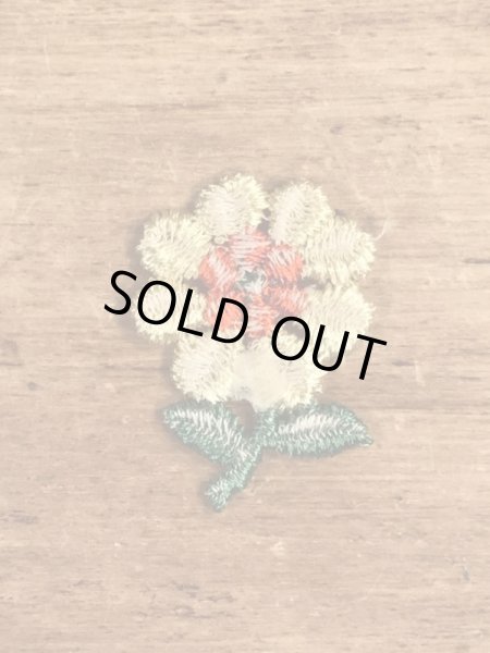 70’sの花のヴィンテージの刺繡パッチ