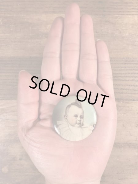 〜40’s頃の赤ん坊が描かれたヴィンテージの缶バッチ