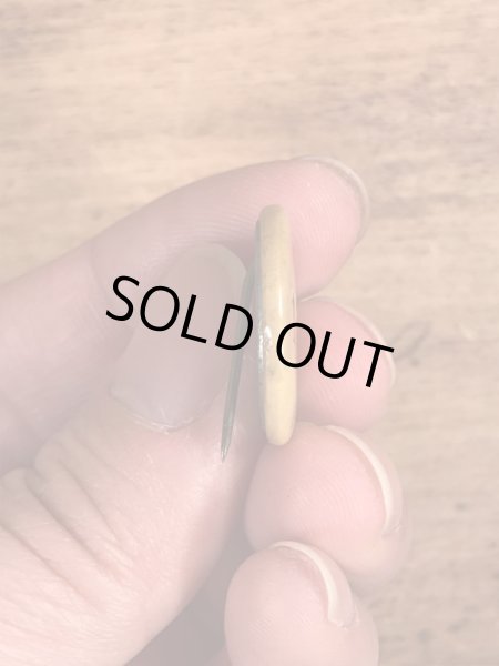 〜30年代頃の企業物のビンテージの缶バッジ