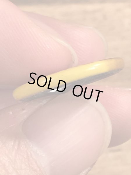 30年代頃の企業物のビンテージの缶バッジ