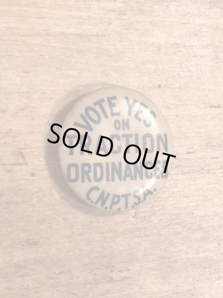 〜30年代頃の条例のビンテージの缶バッジ