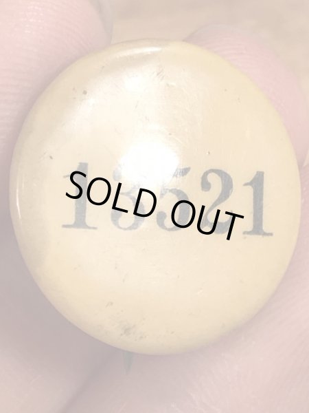 〜30年代頃の企業物のビンテージの缶バッジ