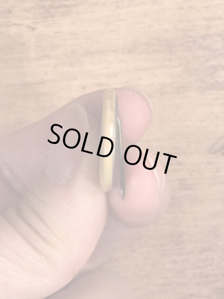 〜30年代頃の企業物のビンテージの缶バッジ