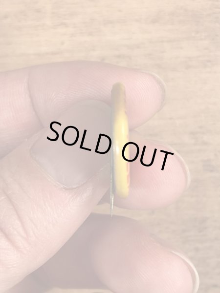 30年代頃の企業物のビンテージの缶バッジ