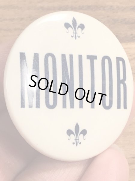 〜40年代頃のMonitorと書かれたビンテージの缶バッジ