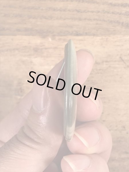 〜40年代頃の赤ん坊が描かれたビンテージの缶バッジ