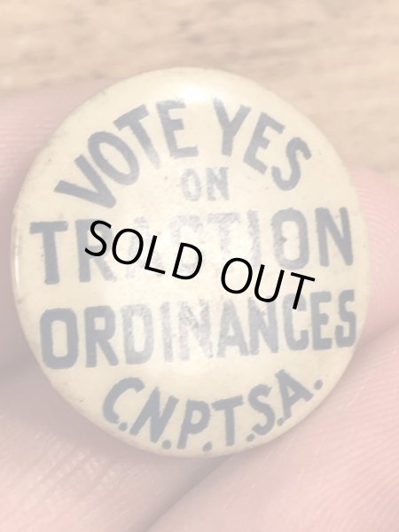 〜30年代頃の条例のビンテージの缶バッジ