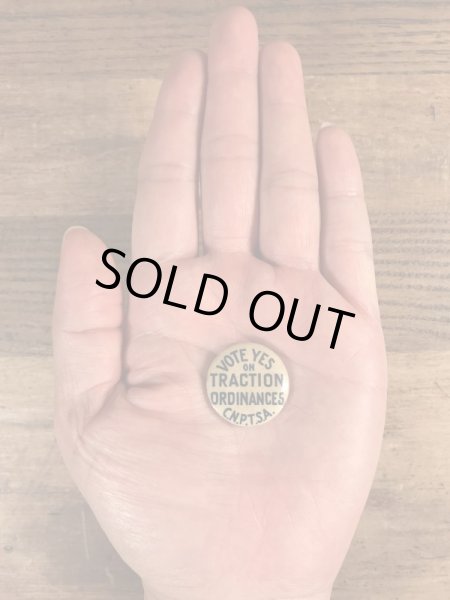 〜30年代頃の条例のビンテージの缶バッジ