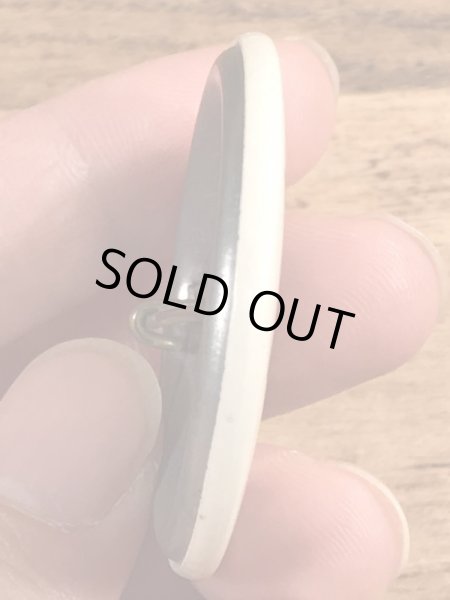 〜40’s頃のMonitorと書かれたヴィンテージの缶バッチ