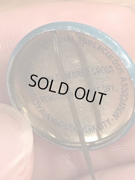 30〜40年代頃の総主教クロスのサンタクロースのビンテージの缶バッジ