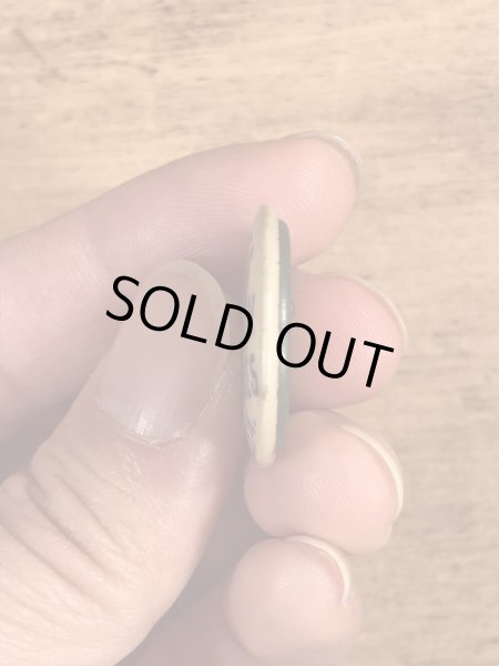 〜30年代頃の条例のビンテージの缶バッジ