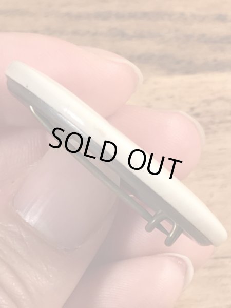 〜40’s頃のMonitorと書かれたヴィンテージの缶バッチ