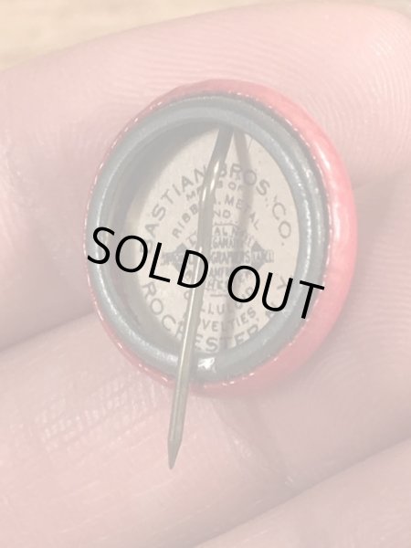 〜30年代頃の慈善社会のビンテージの缶バッチ