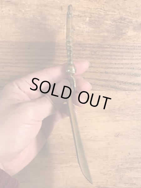 50年代頃のエリザベス2世が描かれたビンテージのシューホーン