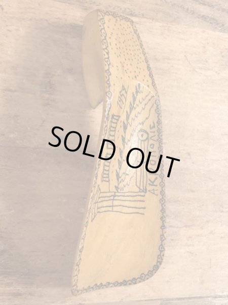 50年代頃のハンドペイントのウッド製のビンテージのシューホーン