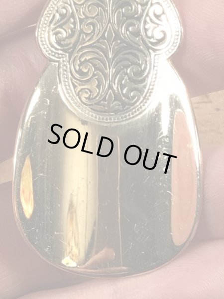 50’s頃のアールデコ調のハイヒールのチャームが付いたヴィンテージの靴ベラ