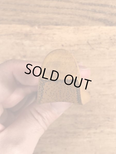 50’s頃のハンドペイントのウッド製のヴィンテージの靴ベラ