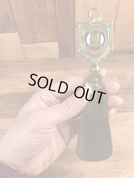 50’s頃のエリザベス2世が描かれたヴィンテージの靴ベラ