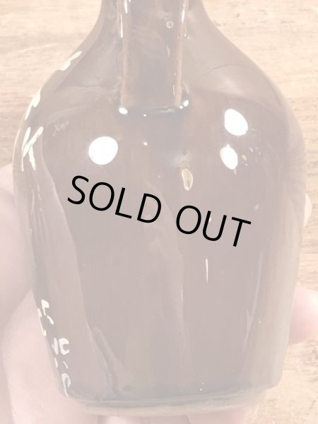 50’s頃のスカルのヴィンテージのポイズンボトル