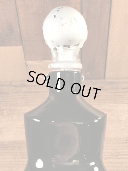 50年代頃の陶器製のスカルのビンテージのデカンタボトル