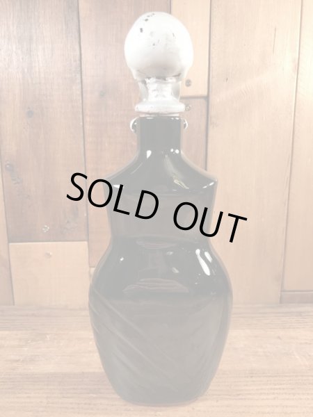 50’s頃の陶器製のスカルのヴィンテージのポイズンボトル