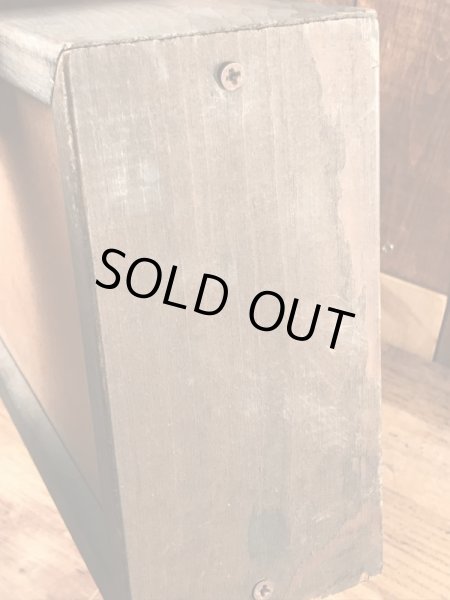 70年代頃のSaloonのステンドグラス風のビンテージのライトアップサイン