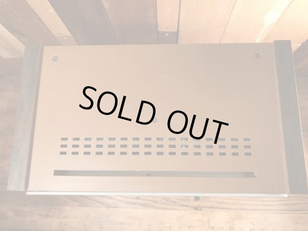 60〜70年代頃のライトアップするビンテージのディスプレイケース