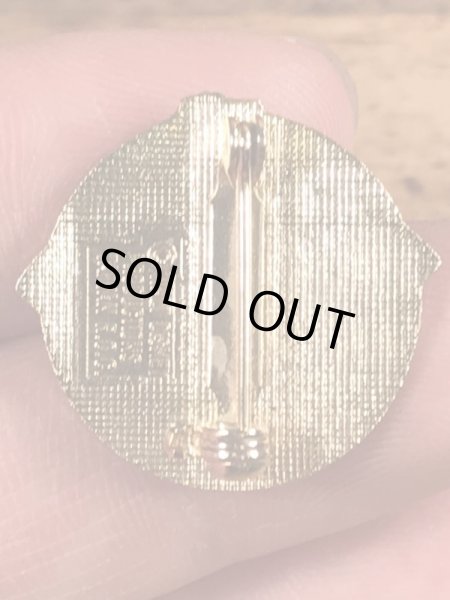 80年代頃のグーフィーのアドベンチャーランドのビンテージのピンバッジ