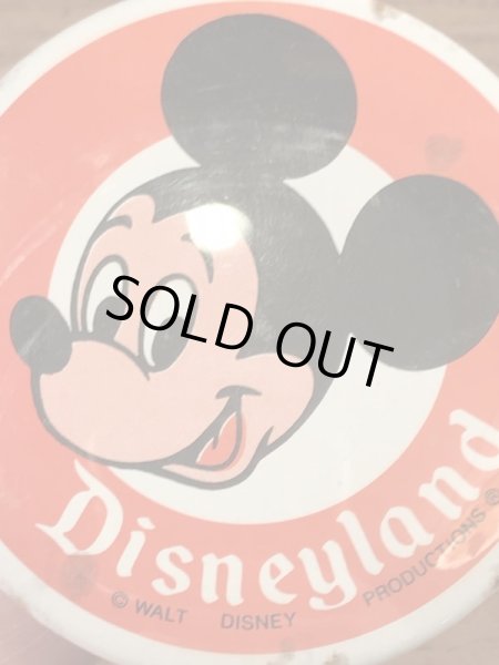70年代頃のディズニーランドのミッキーマウスのビンテージの缶バッジ