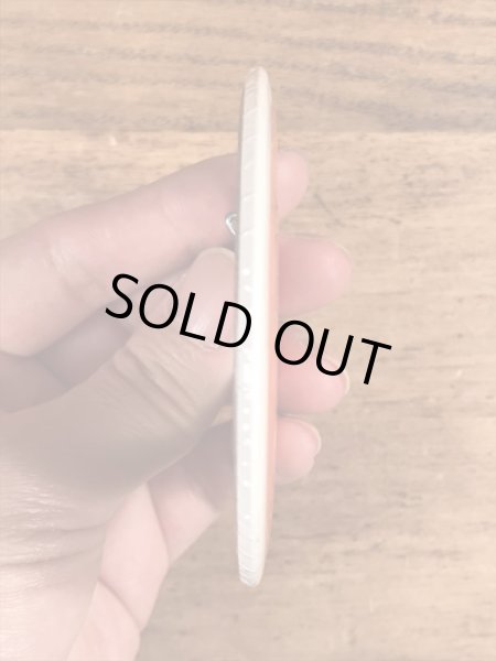 70年代頃のディズニーランドのミッキーマウスのビンテージの缶バッジ