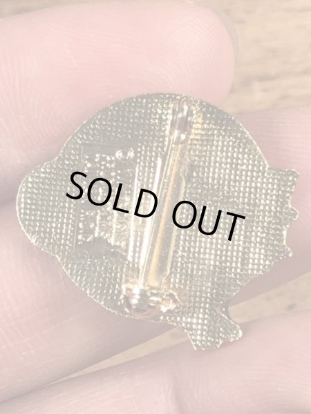 80年代頃のミッキーマウスのディズニーランドのビンテージのピンバッジ