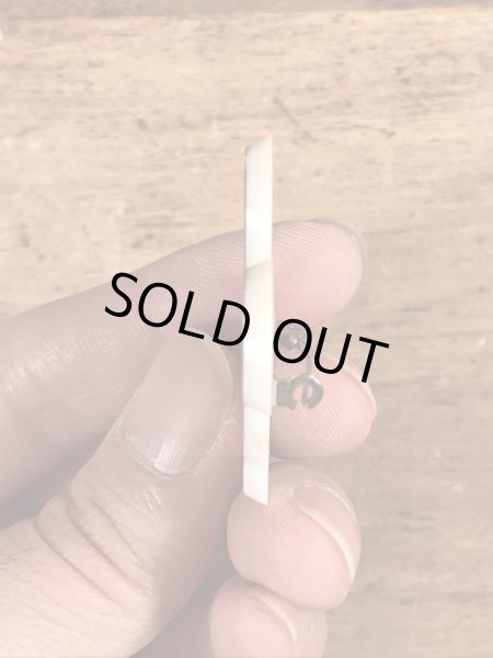 70〜80年代頃のディズニーのミッキーマウスのビンテージのプラスチックバッジ