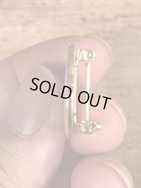 80年代頃のグーフィーのアドベンチャーランドのビンテージのピンバッジ