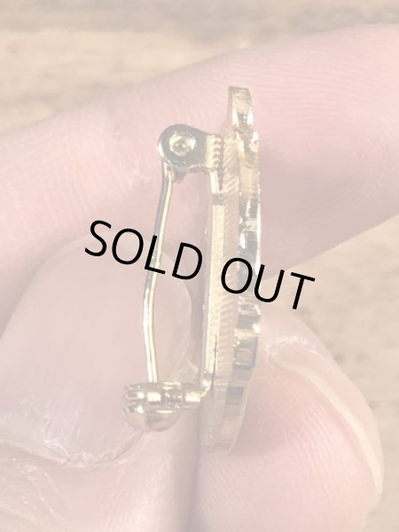 80年代頃のミッキーマウスのニューオリンズスクエアのビンテージのピンバッジ