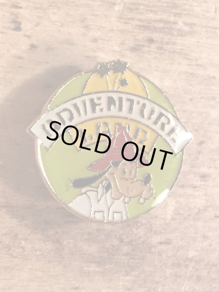 80年代頃のグーフィーのアドベンチャーランドのビンテージのピンバッジ