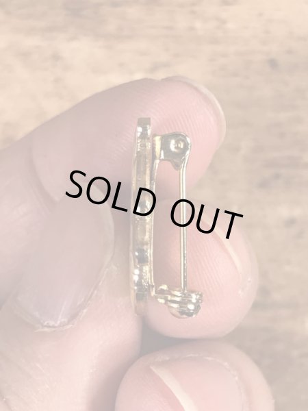 80年代頃のカントリーベアのディズニーランドのビンテージのピンバッチ