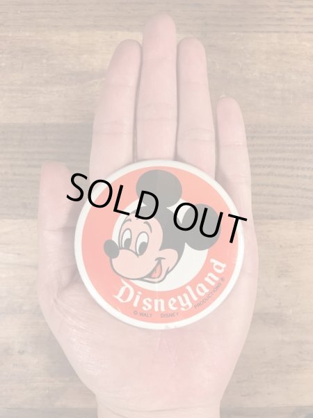 70年代頃のディズニーランドのミッキーマウスのビンテージの缶バッジ