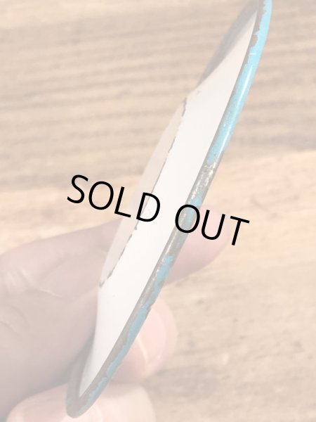 60〜70’sのディズニーのプルートなどが描かれたヴィンテージのTinトレイ