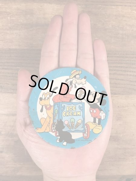 60〜70’sのディズニーのプルートなどが描かれたヴィンテージのTinトレイ