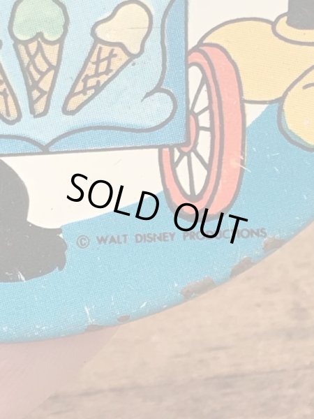 60〜70年代頃のディズニーキャラクターのアイスクリームショップが描かれたビンテージのメタルディッシュ