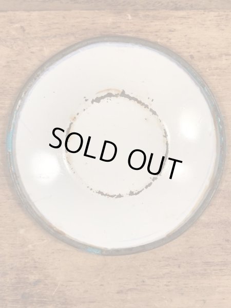 60〜70’sのディズニーのプルートなどが描かれたヴィンテージのTinトレイ