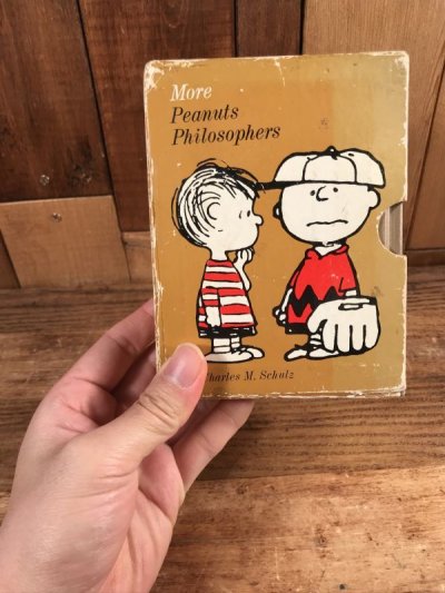 画像3: Hallmark Peanuts Snoopy “More Peanuts Philosophers” Mini Picture Book Set　スヌーピー　ビンテージ　絵本セット　ピーナッツギャング　70年代